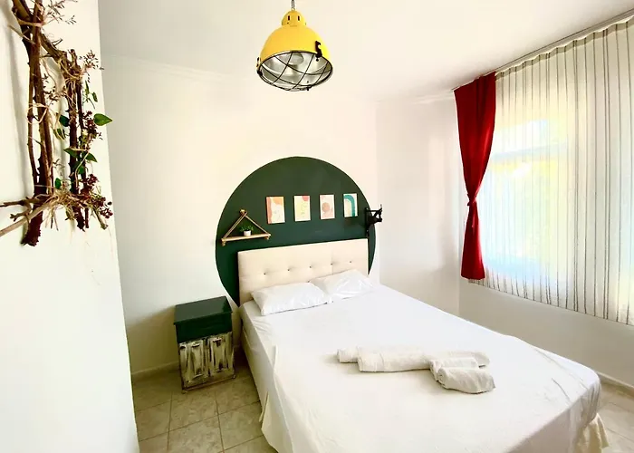 Lena Boutique Aparthotel *