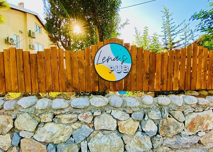 Lena Boutique *