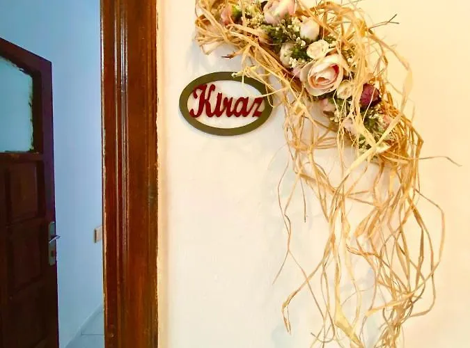 Lena Boutique *