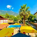 Lena Boutique Aparthotel