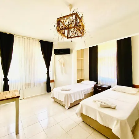 Lena Boutique Hotel de apartamente *