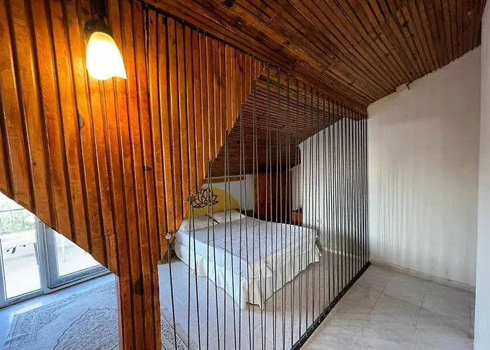 Ξενοδοχείο με διαμερίσματα Lena Boutique *