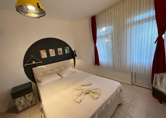 Ξενοδοχείο με διαμερίσματα Lena Boutique