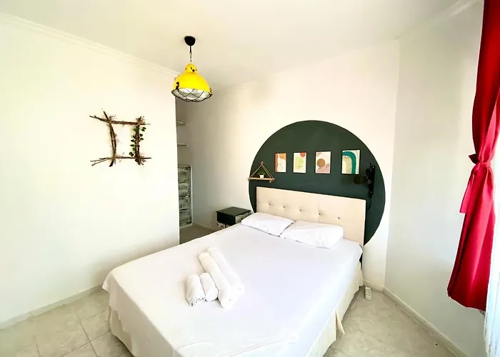 Lena Boutique Φετιγιέ