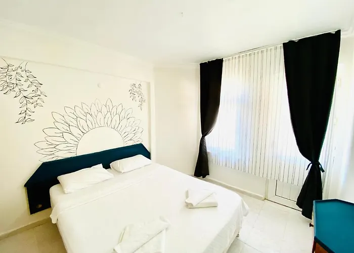 Апарт-отель Lena Boutique